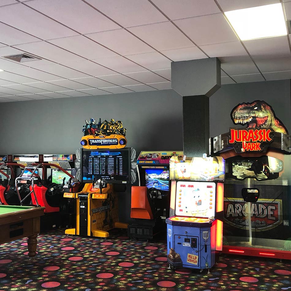 arcade games at bowlarama